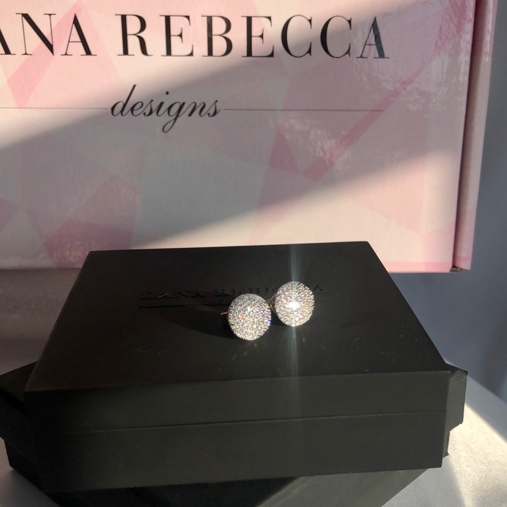NIB Dana Rebecca Designs Lauren Joy Large Studs